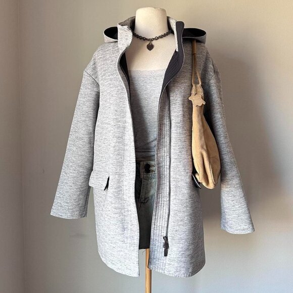 Lululemon New Form Coat in Heather Gray Jersey Material - Picture 1 of 8